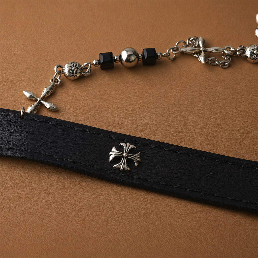 Bone Charm - bone charm detail 4
