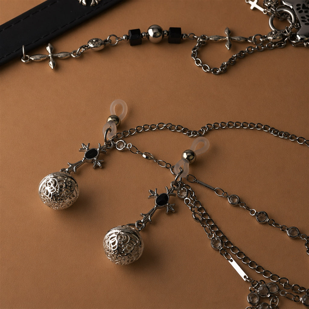 Bone Charm - bone charm detail 5