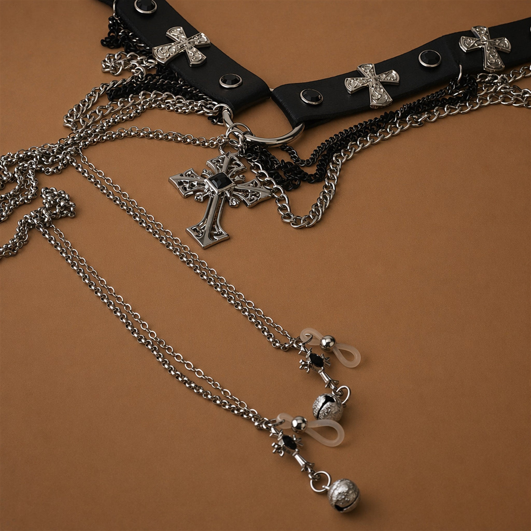 Noir Cross - noir cross detail 2