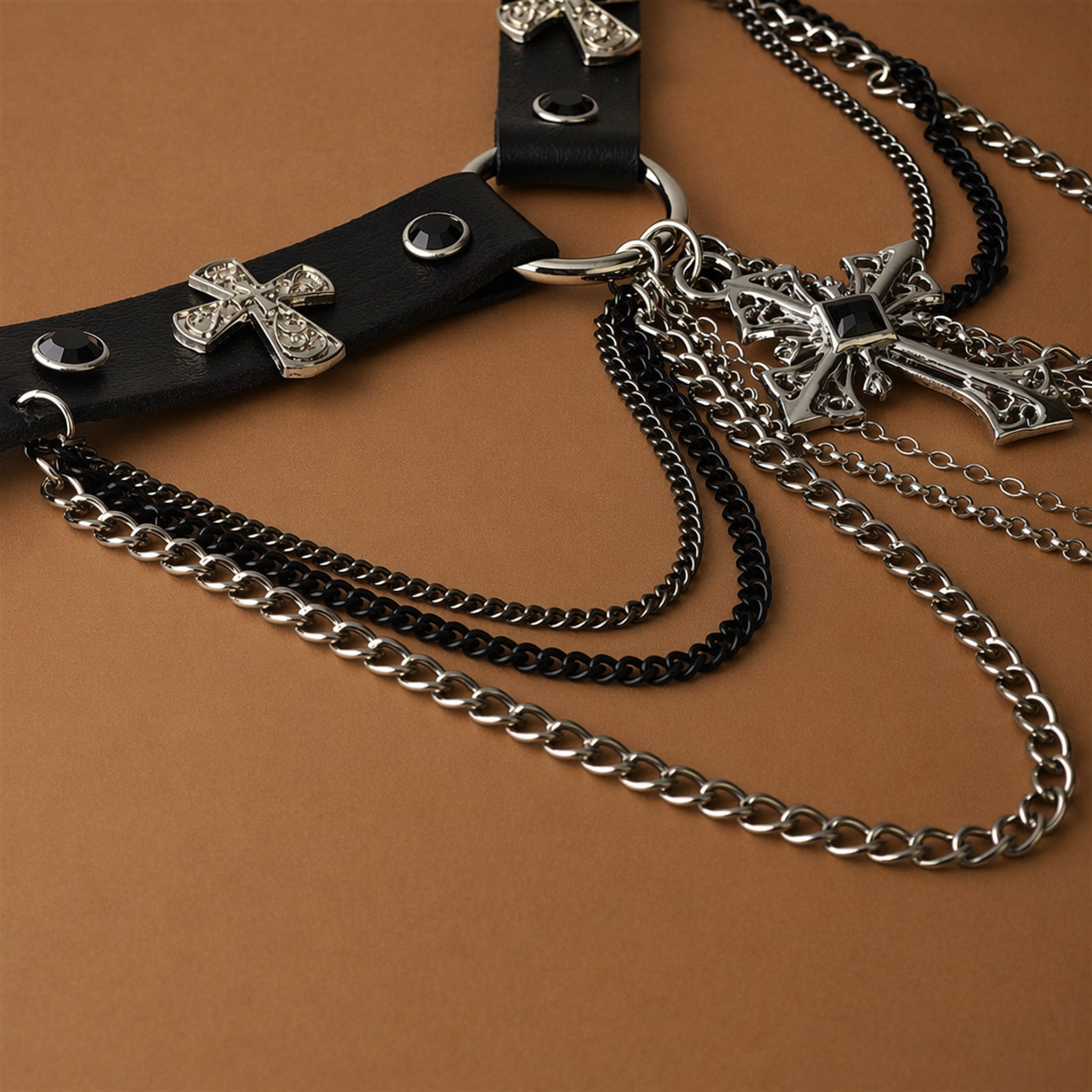 Noir Cross - noir cross detail 4
