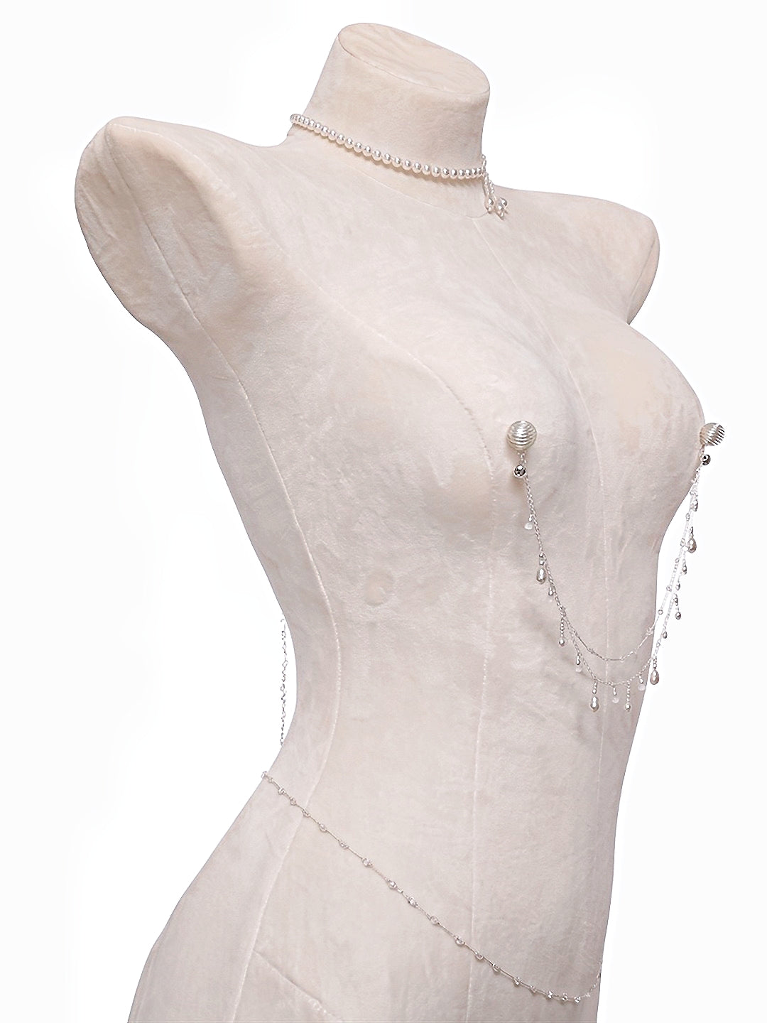 Pearl body chain, detail